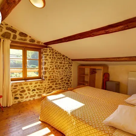 Maison Authentique 19e Siecle Avec Jardin Et Animaux Acceptes