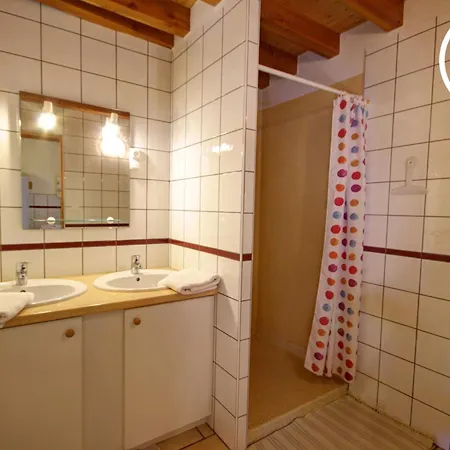 Maison Authentique 19e Siecle Avec Jardin Et Animaux Acceptes Venkovský dům *